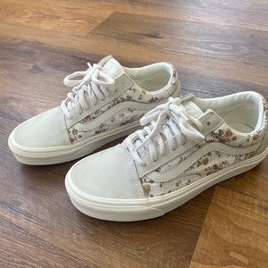 Vans women’s size 8 white/flower shoe